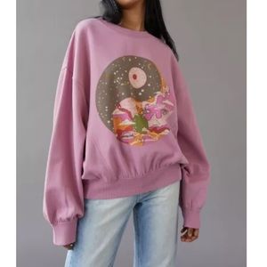 NWOT oversized pink sweatshirt
